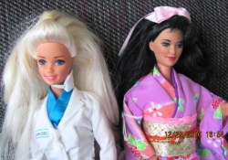 BARBIE DOC GEISH SIT_04